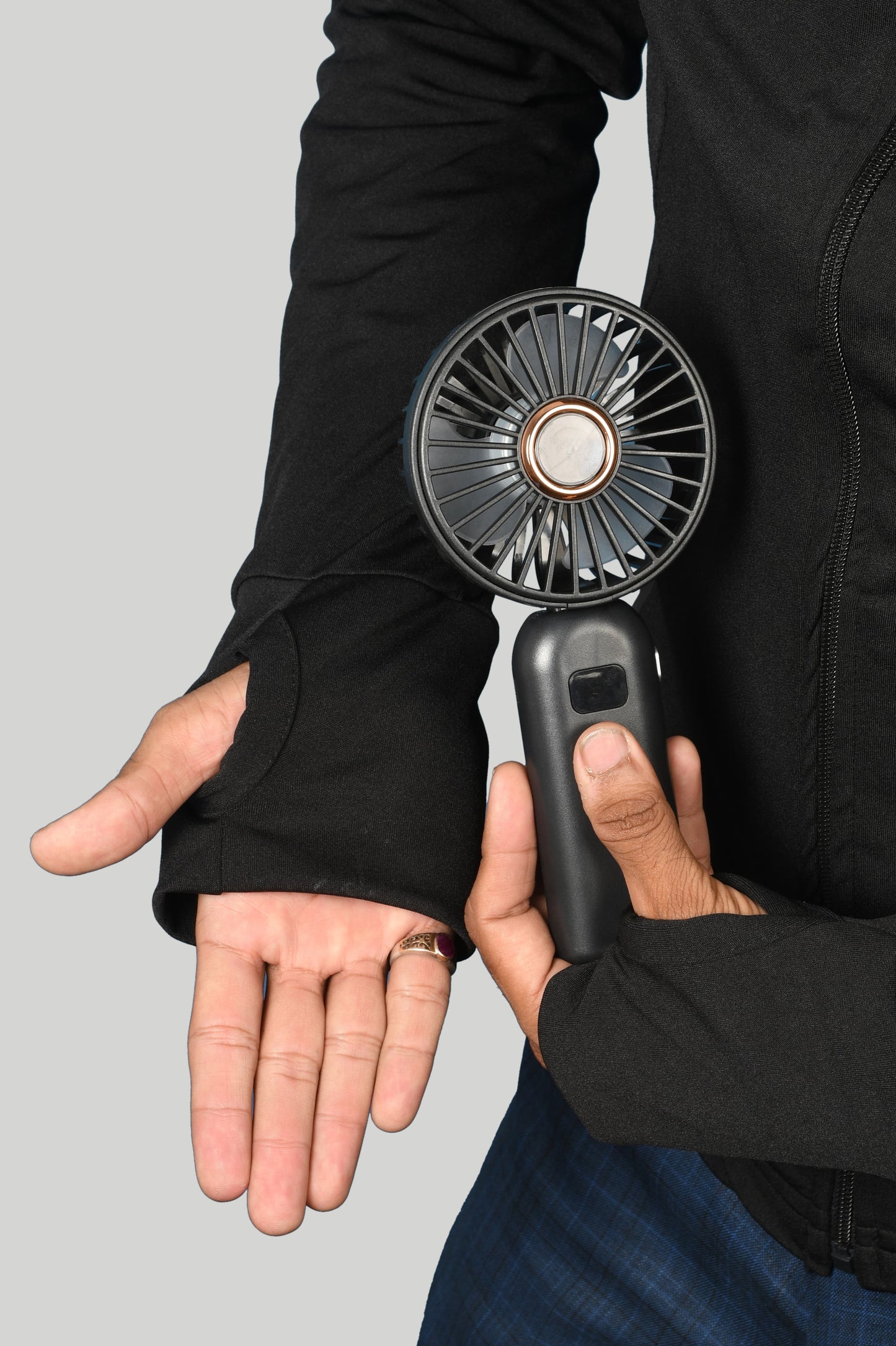 Women - Premium black sunscreen jacket